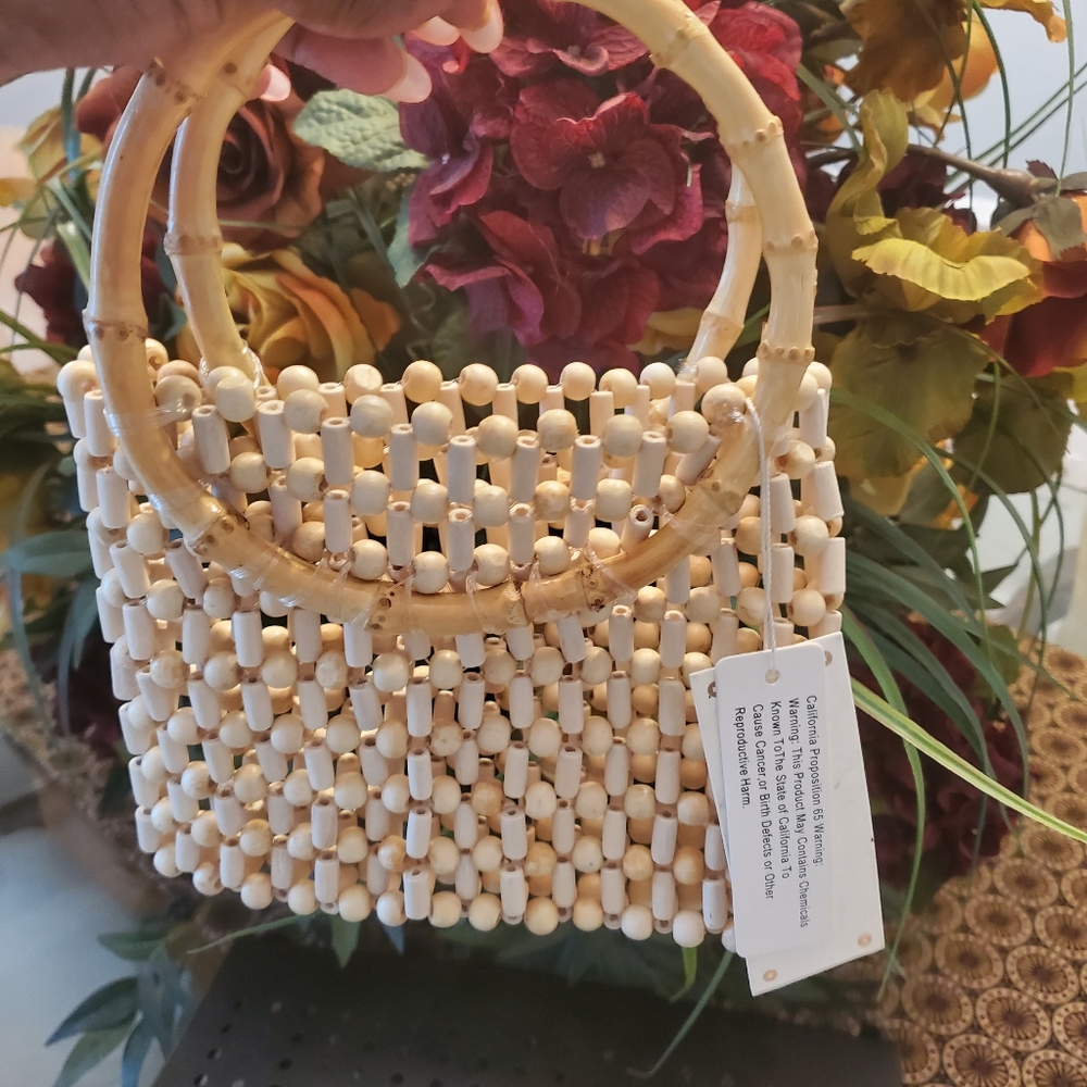 Bamboo clutch